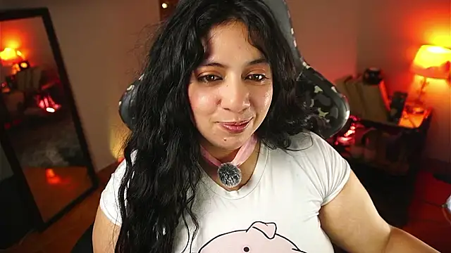 coraline_latin live sex cam