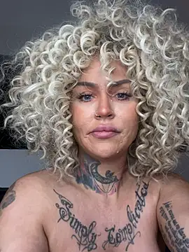 felicity_stewart's cam snapshot