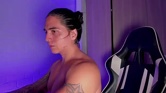 Cry_Duran live sex cam