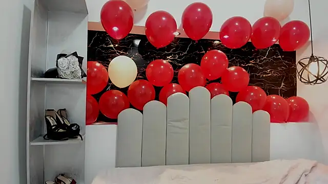 Annyrosee's cam snapshot