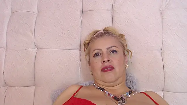 mavyhot303's cam snapshot