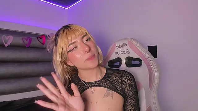 adhalee_js live sex cam