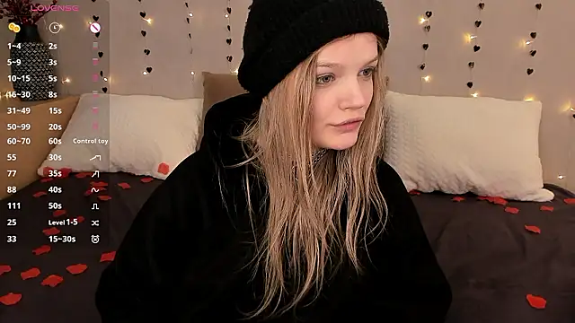 MicheleHonas live sex cam