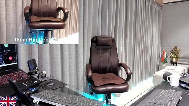 OnlineBossUK's cam snapshot