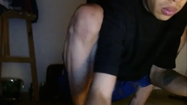 infernunderworld's cam snapshot