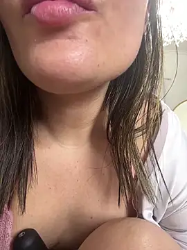 Zyrella's cam snapshot