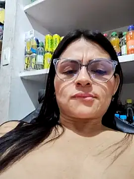 Linda_Lars's cam snapshot