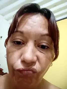 marinita13's cam snapshot