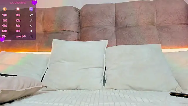 AriellaTesk live sex cam