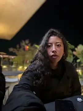 vaneelee's cam snapshot