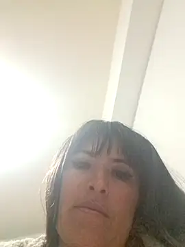 Alexandrasaenz's cam snapshot