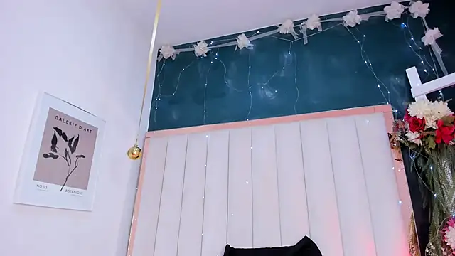 africa_holmes's cam snapshot