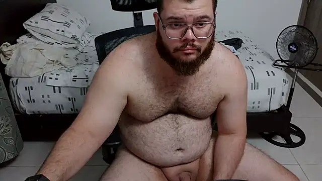 Edmund98 live sex cam