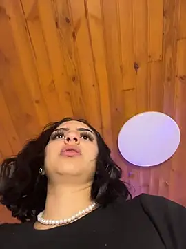 Hilary_pinkk's cam snapshot