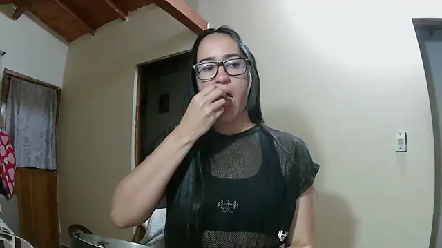 Nathalieprez4's cam snapshot