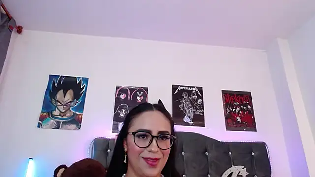 lunabritton1's cam snapshot