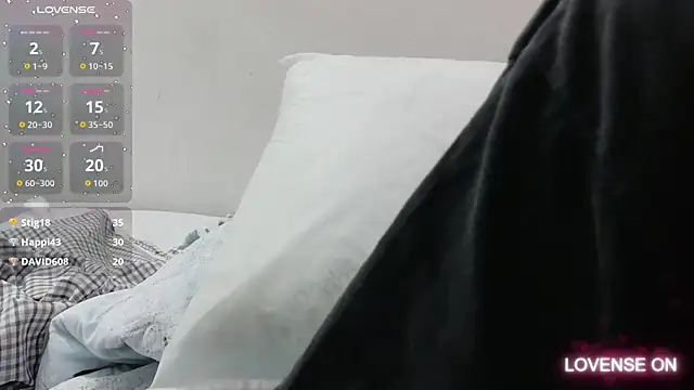 yourcuteneighbourr live sex cam