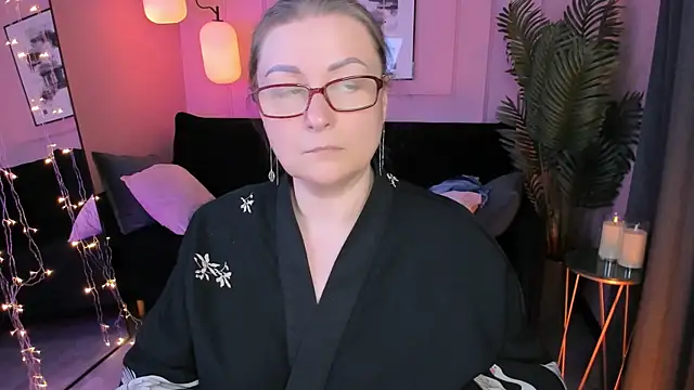 AlexandraKind's cam snapshot