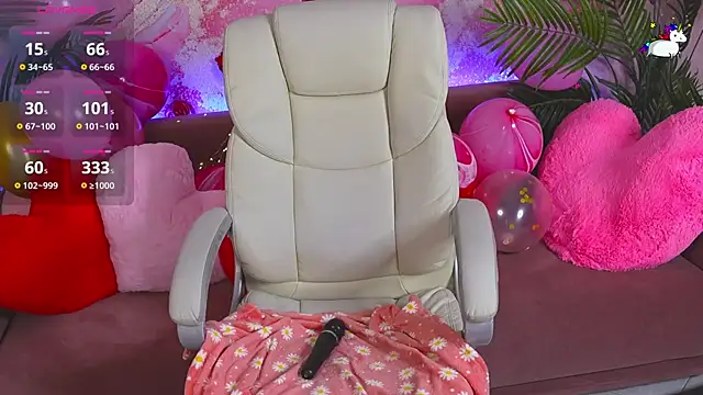 JennyyLuv live sex cam