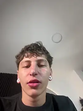 ARON_LUXX live sex cam