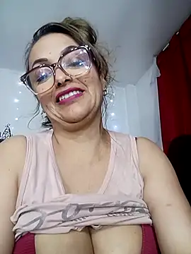 Lady_16's cam snapshot