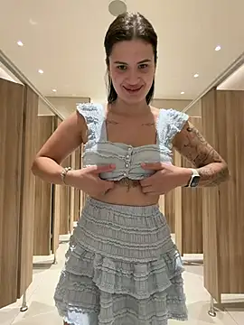 MiraReach live sex cam