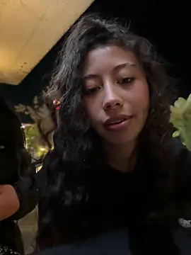 vaneelee's cam snapshot