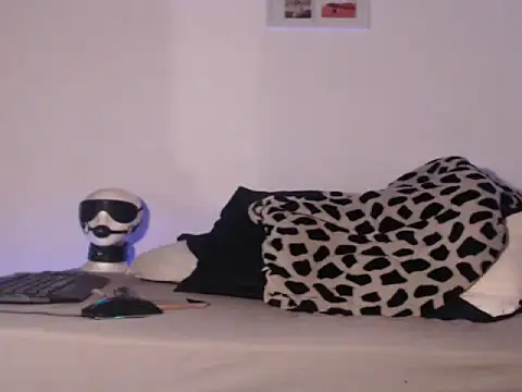 CherryH0ttie live sex cam