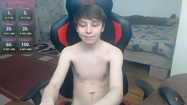 hugkydo live sex cam