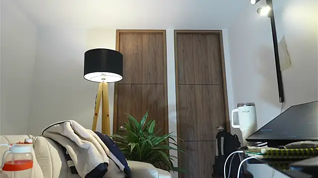 DeusbelliS live sex cam