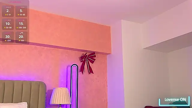 EnyaHazell live sex cam