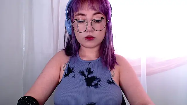 purplewitch's cam snapshot