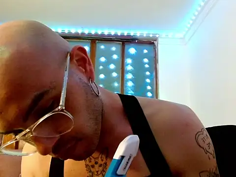 DanniHotBoy02's cam snapshot