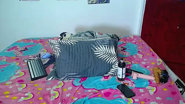 Gigi_Scott_'s cam snapshot