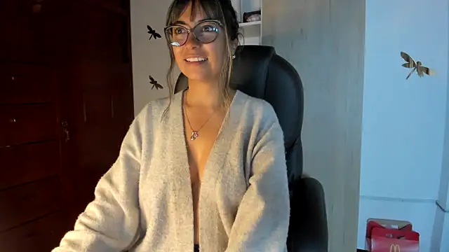 Isabellaa22_1's cam snapshot