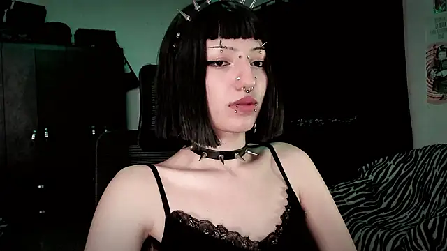 roxy_toxic's cam snapshot