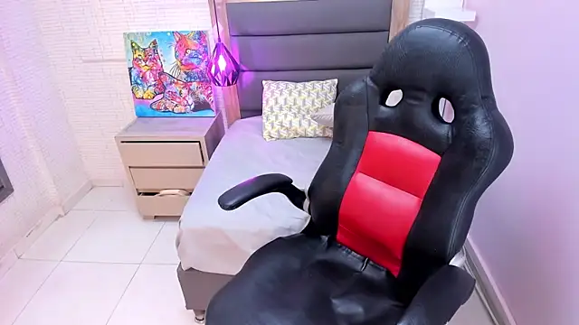 HELENAPONSS's cam snapshot