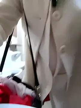 pink-mai's cam snapshot