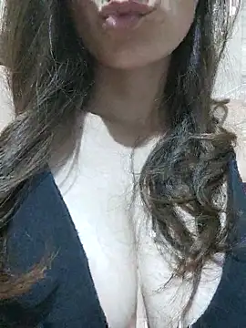 sukinira's cam snapshot