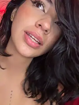 _Aura-'s cam snapshot