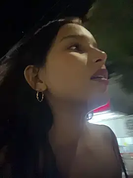 the_queen_of_street's cam snapshot