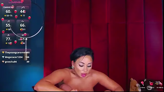 MadyLuxxx live sex cam