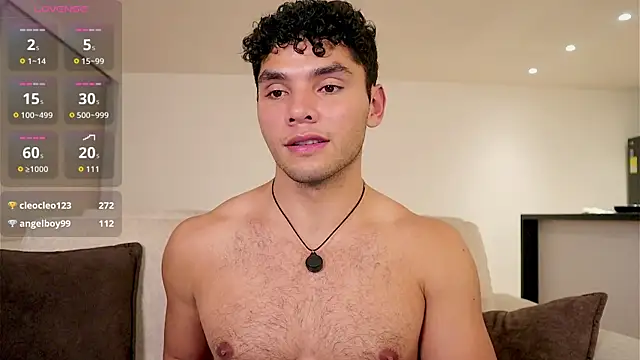 Thiago_L live sex cam