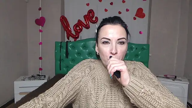 ElizabethSho's cam snapshot