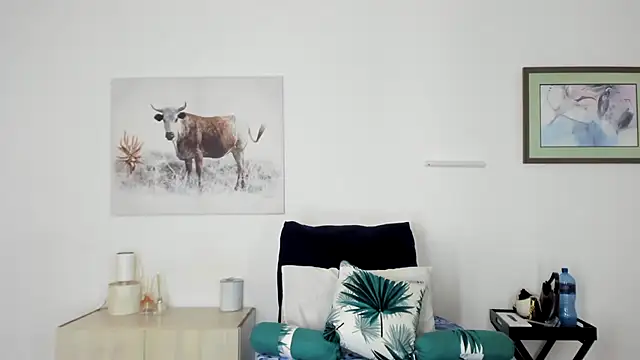 ConnieSmall24 live sex cam