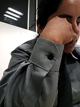 Isabel_3's cam snapshot