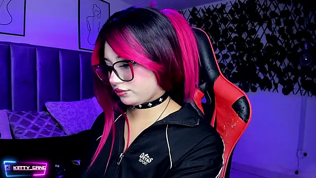 Kitty_Gang's cam snapshot