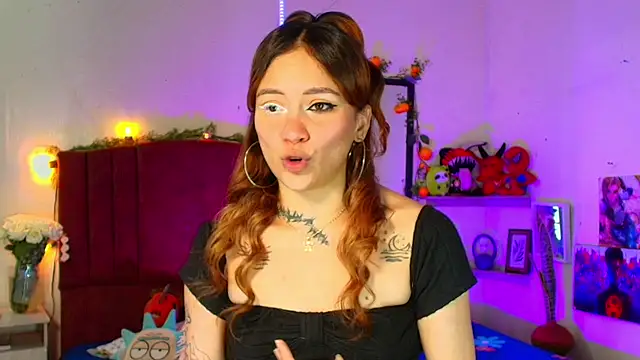 alisson_zafiro_'s cam snapshot