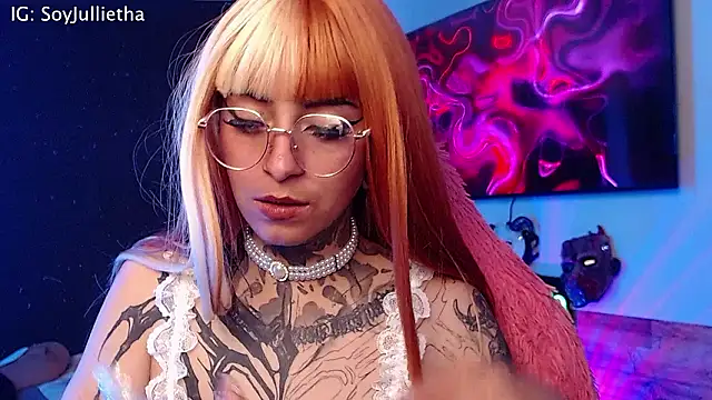 Julls420_'s cam snapshot