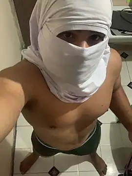 Brasileirinhoo live sex cam